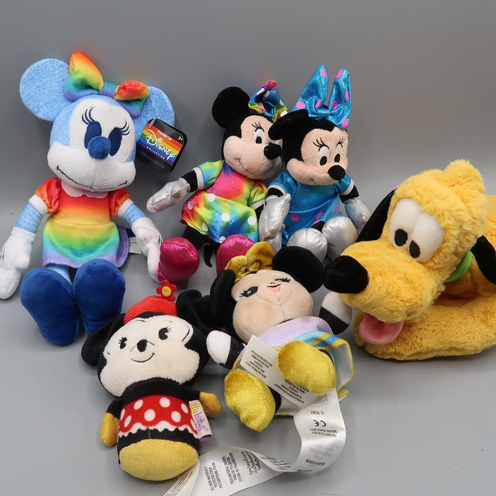 Lot of Disney Store Plush Stuffed Toys Minnie Mouse Pluto Lot Prizes